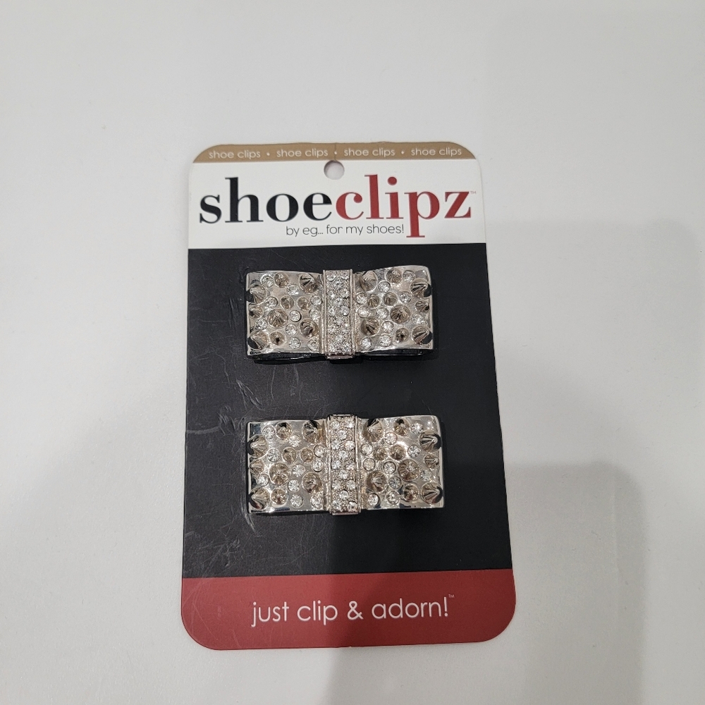 🆕️ShoeClipz Sparkling Bow Studded Shoe Clips